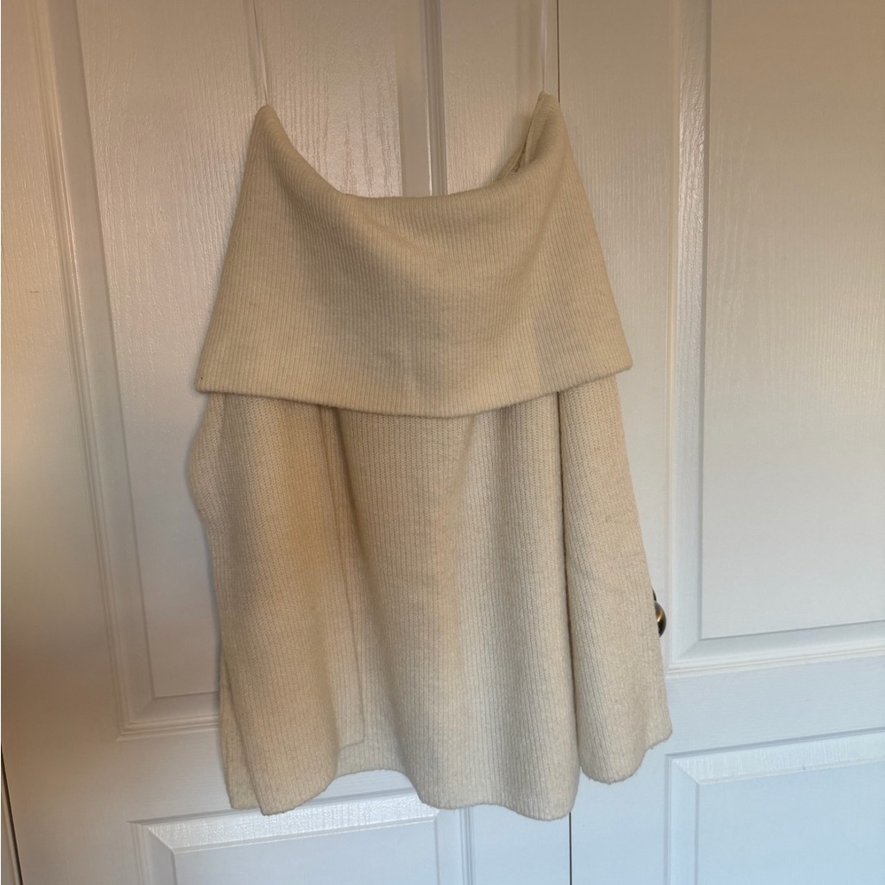 H&M Cream Off-Shoulder Sweater - Picture 3 of 3